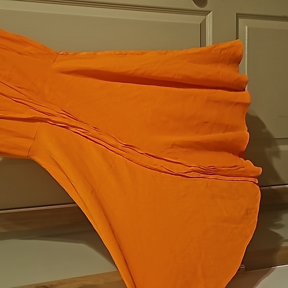 Ann Taylor beautiful orange 🍊 sleeveless dress - Picture 3 of 6